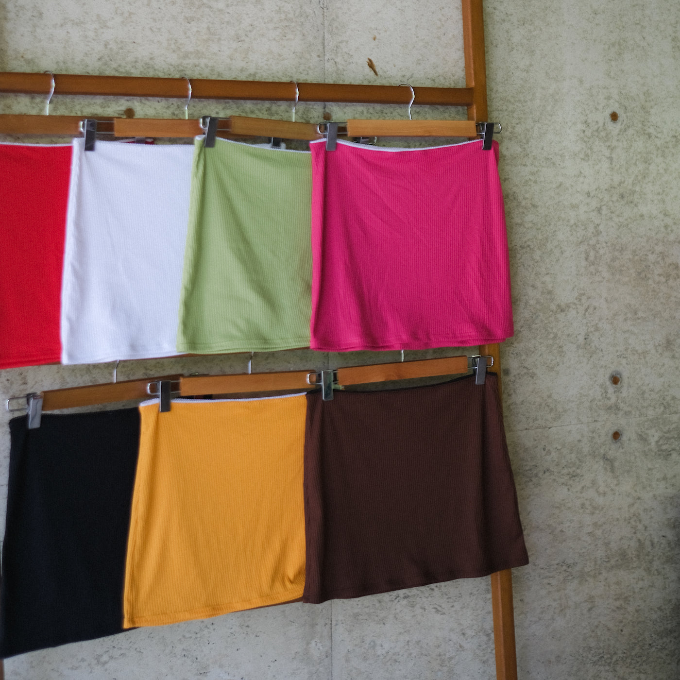 Ribbed Mini Skirt - Red