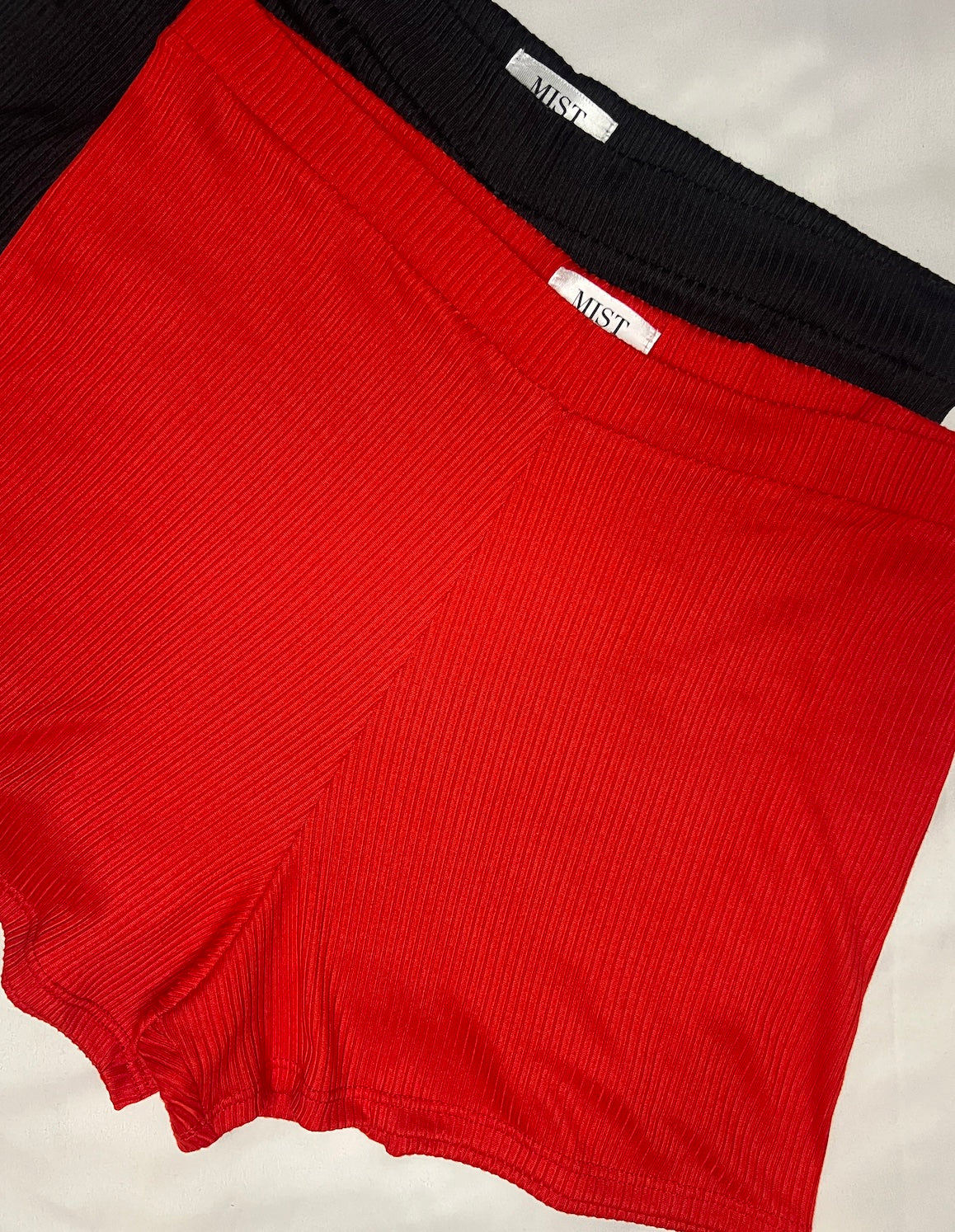 Ribbed Fitted Shorts - Red